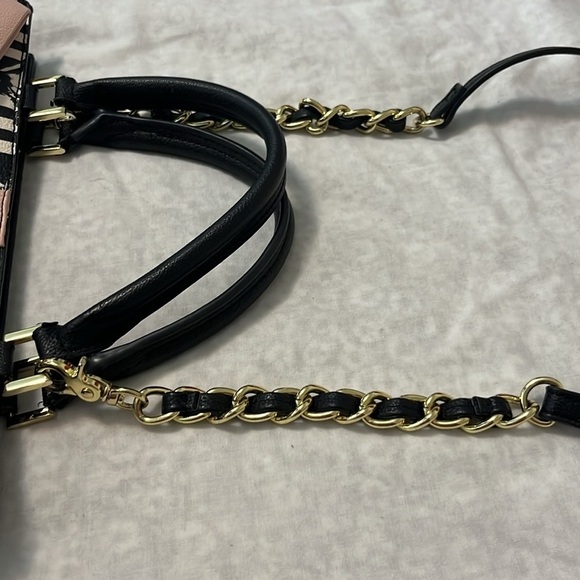 Betsey Johnson Black and Pink Bow Bag - Picture 15 of 15